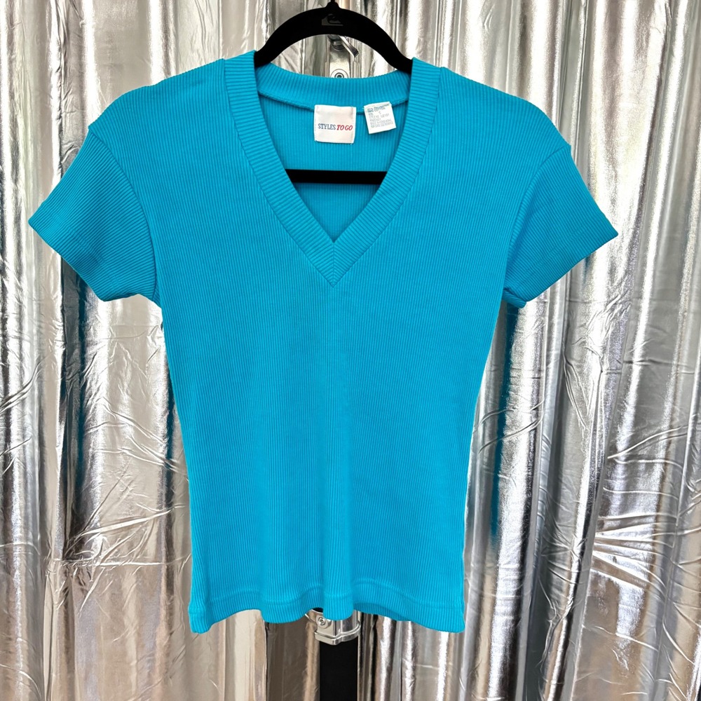 Styles To Go Turquoise Ribbed V-Neck Top
